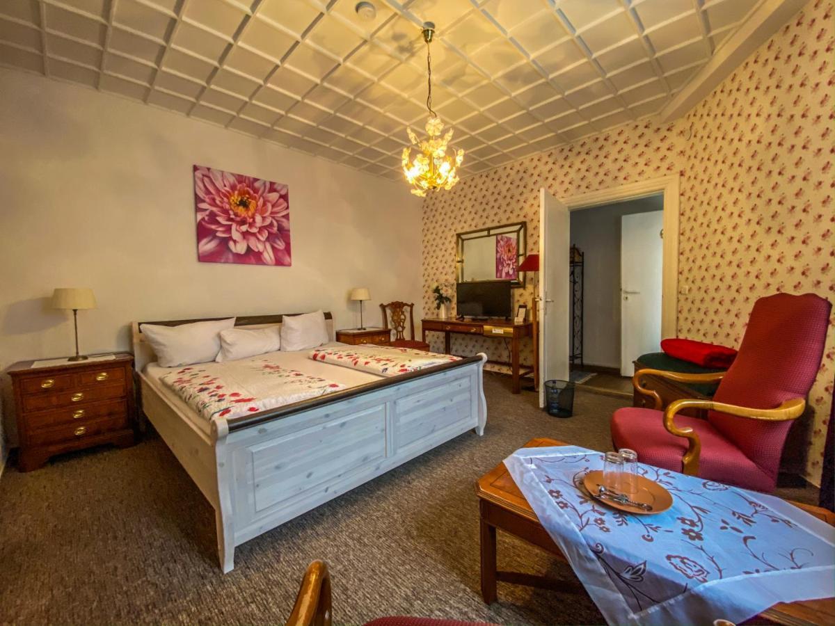 Pension Zum Blumchen Schwerin  Extérieur photo