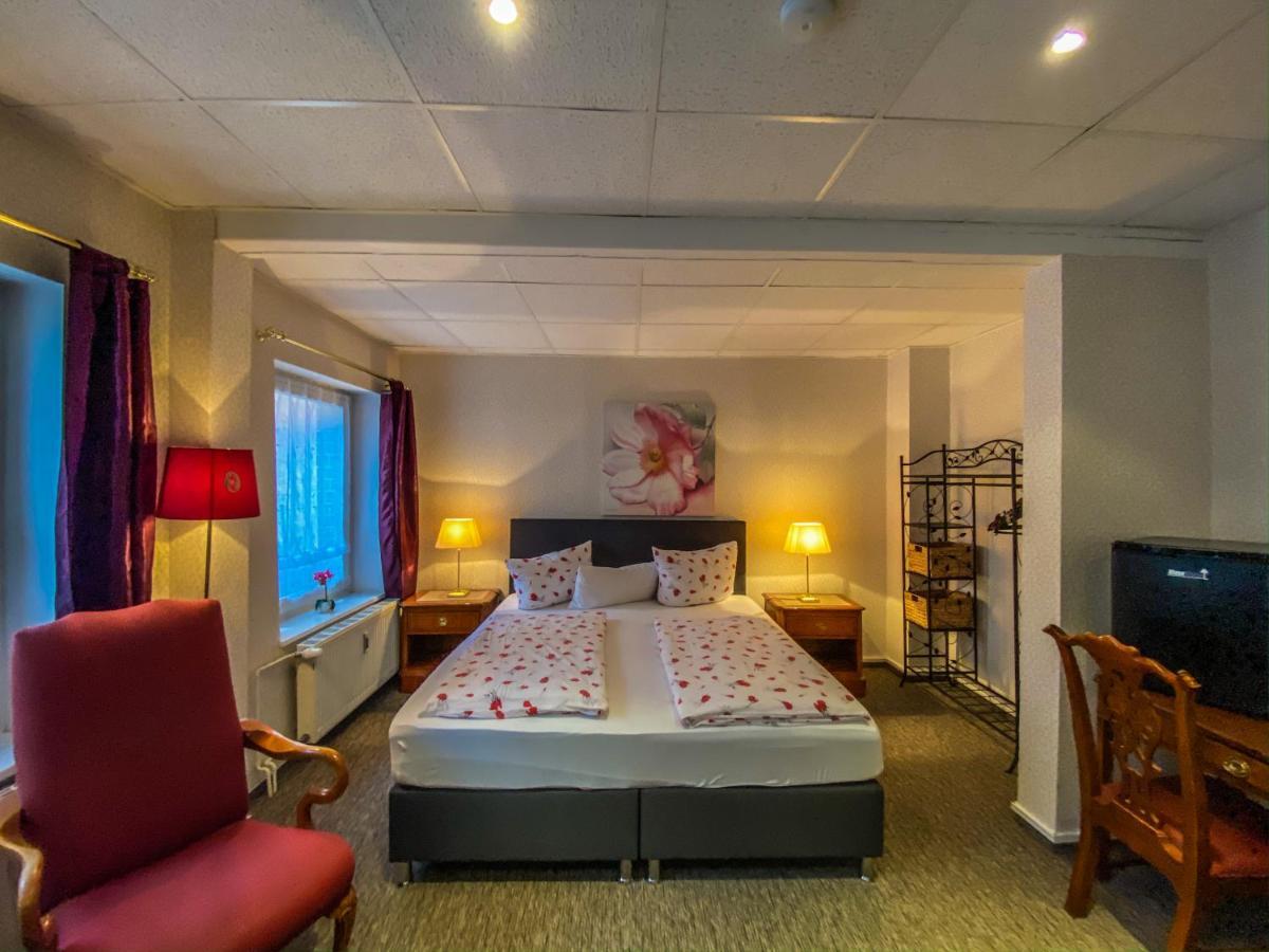 Pension Zum Blumchen Schwerin  Extérieur photo